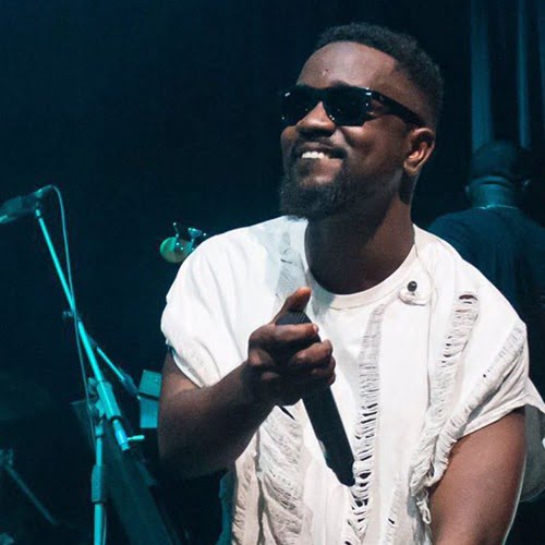 Audio: Blending Swagger with Sentiment: Ghana's hip life star Sarkodie on BBC Africa