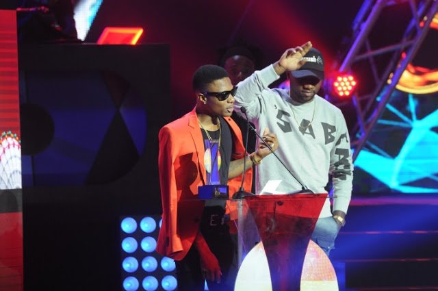 Wizkid signs Efya, Mr Eazzi and R2Bees on his record label