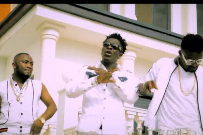 Shatta Wale MA TA HE (I WILL TOUCH IT) Ft D2