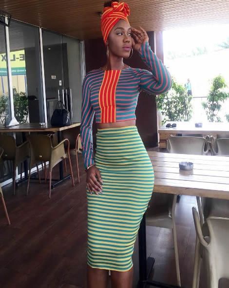 becca-flaunts-her-sexy-curves-in-new-photo