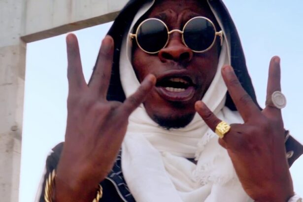 Shatta Wale - Akwele take (Official Video)